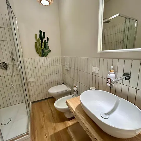 Guest house Unodue House