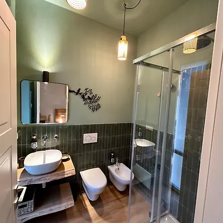 Unodue House Gæstehus Cuneo