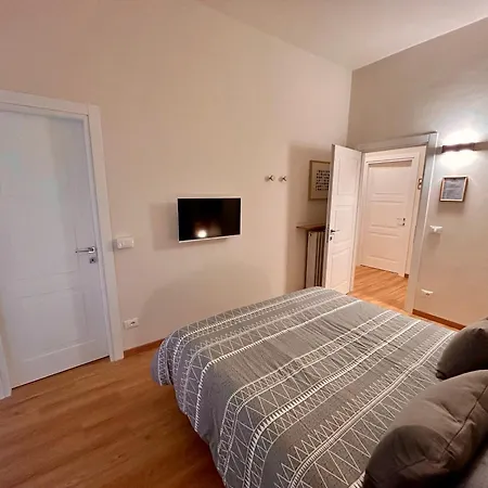 Unodue House Guest house Cuneo